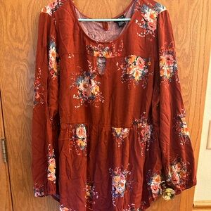 Torrid Floral Keyhole Tunic
